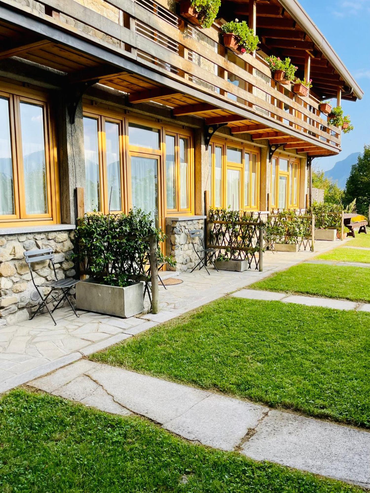Agriturismo La Selvaggia Mandello del Lario Extérieur photo